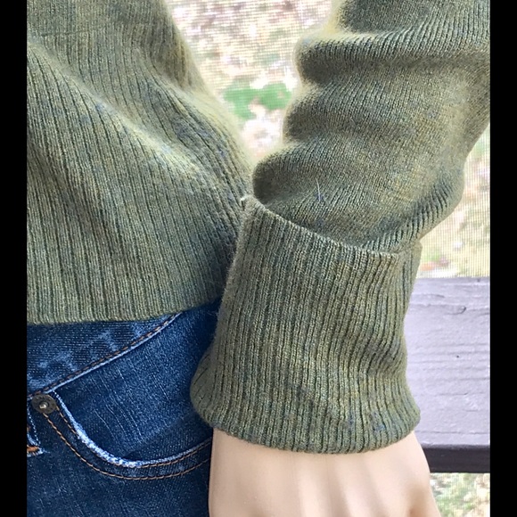 ▪️LOFT▪️Moss Green Wool & Cashmere Sweater - Picture 4 of 7